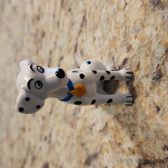 Disney Collectible 101 Dalmatian Figures - Picture 3 of 6